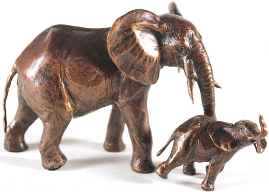 Michael Simpson, Bronze, Elephant Cow and Calf, click to enlarge