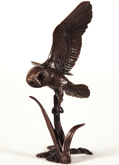Michael Simpson, Bronze, Barn Owl Gliding, click to enlarge